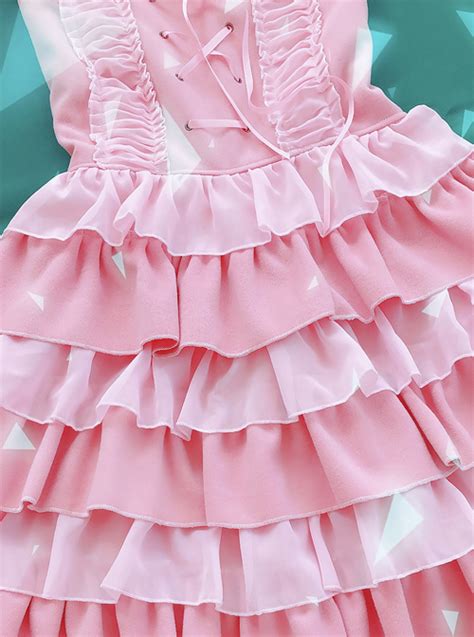 A pink drink with rows of girly ruffles